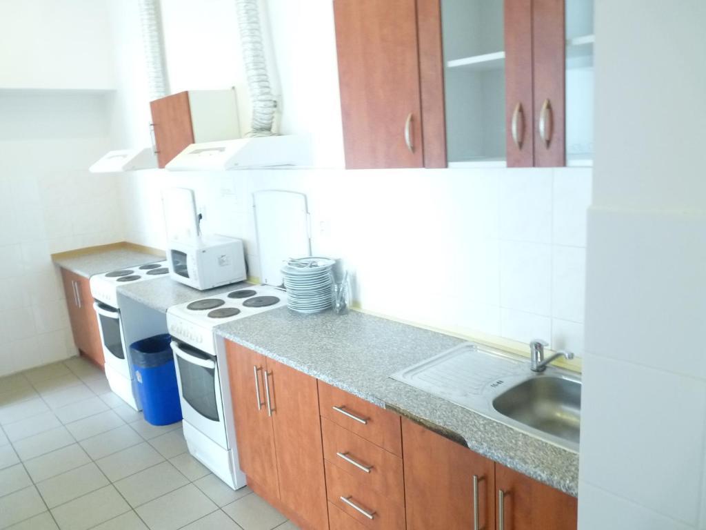 Ats Hostel Jednota ปราก ภายนอก รูปภาพ